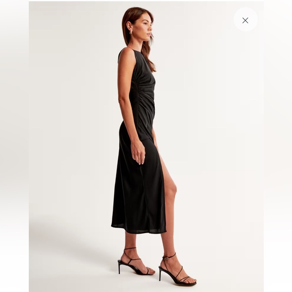 Abercrombie & Fitch Draped High-Neck Shell Midi Dress - Picture 6 of 8